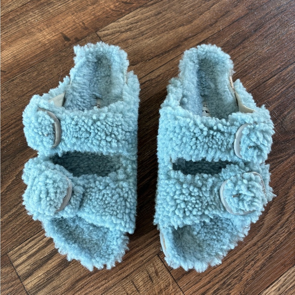 Papillio by Birkenstock Arizona Big Buckle Narrow Shearling Sandal - Picture 2 of 16